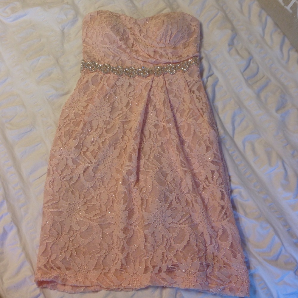 Blush City Triangles dress